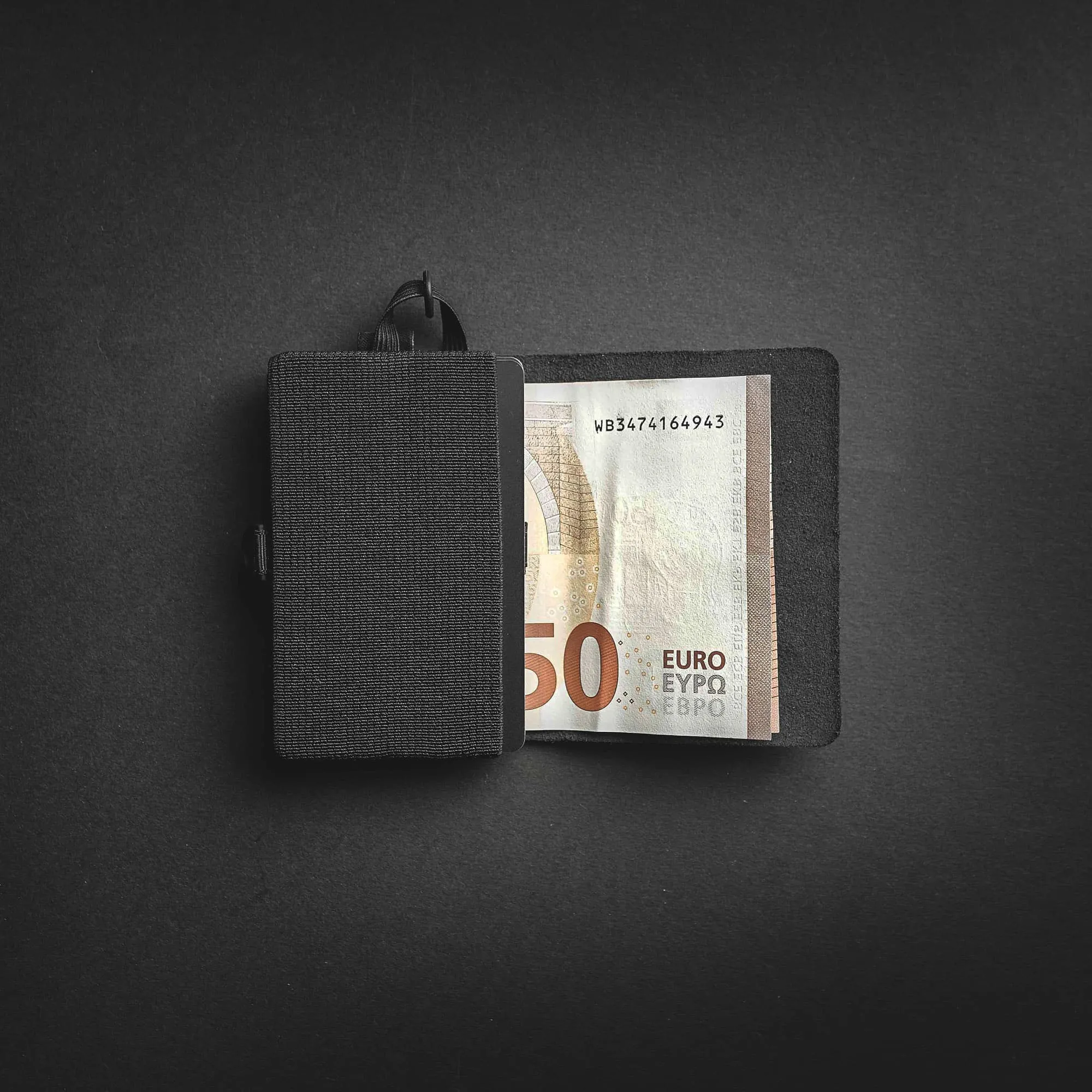 FOCX C2 Advanced - D-pull-tab NFC wallet